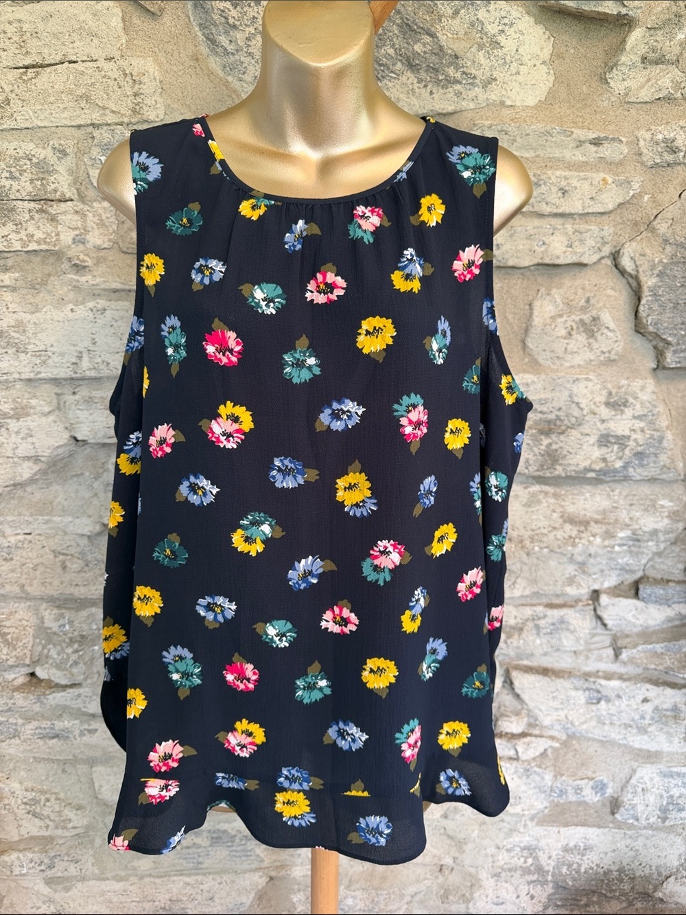 Navy Floral Scoop Neck Top